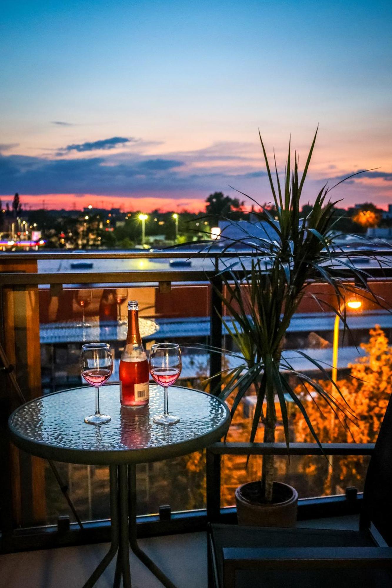 Apartament Ginger - Stare Miasto - Bezplatny Parking - Youtube Apartament Ginger We Wroclawiu Bagian luar foto
